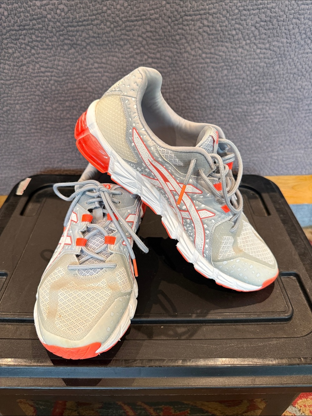 ASICS  GEL- Quantum 5 Gray Flash